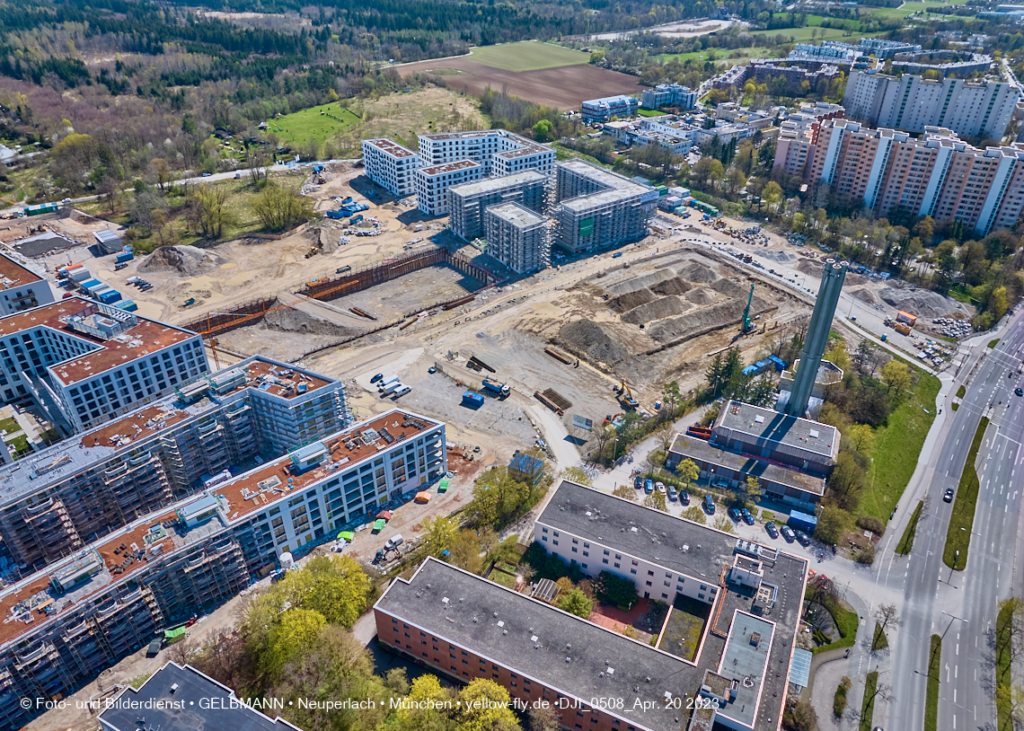21.04.2023 - Luftbilder von der Baustelle Alexisquartier und Pandion Verde in Neuperlach